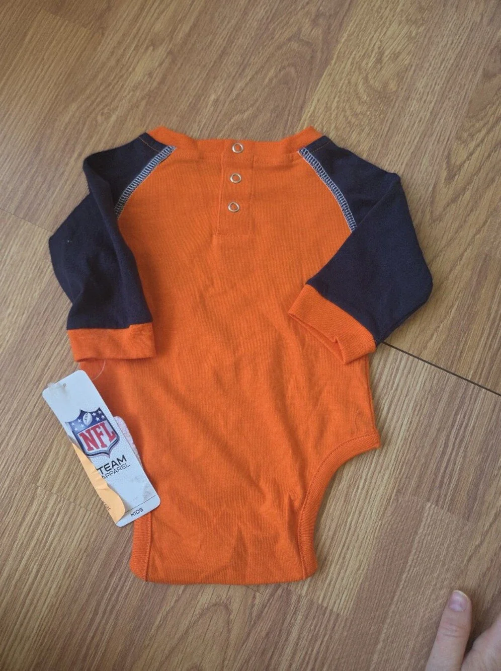 Chicago Bears Bodysuit 0-3M, 3-6M Long Sleeves Orange Navy Football Mascot Logo